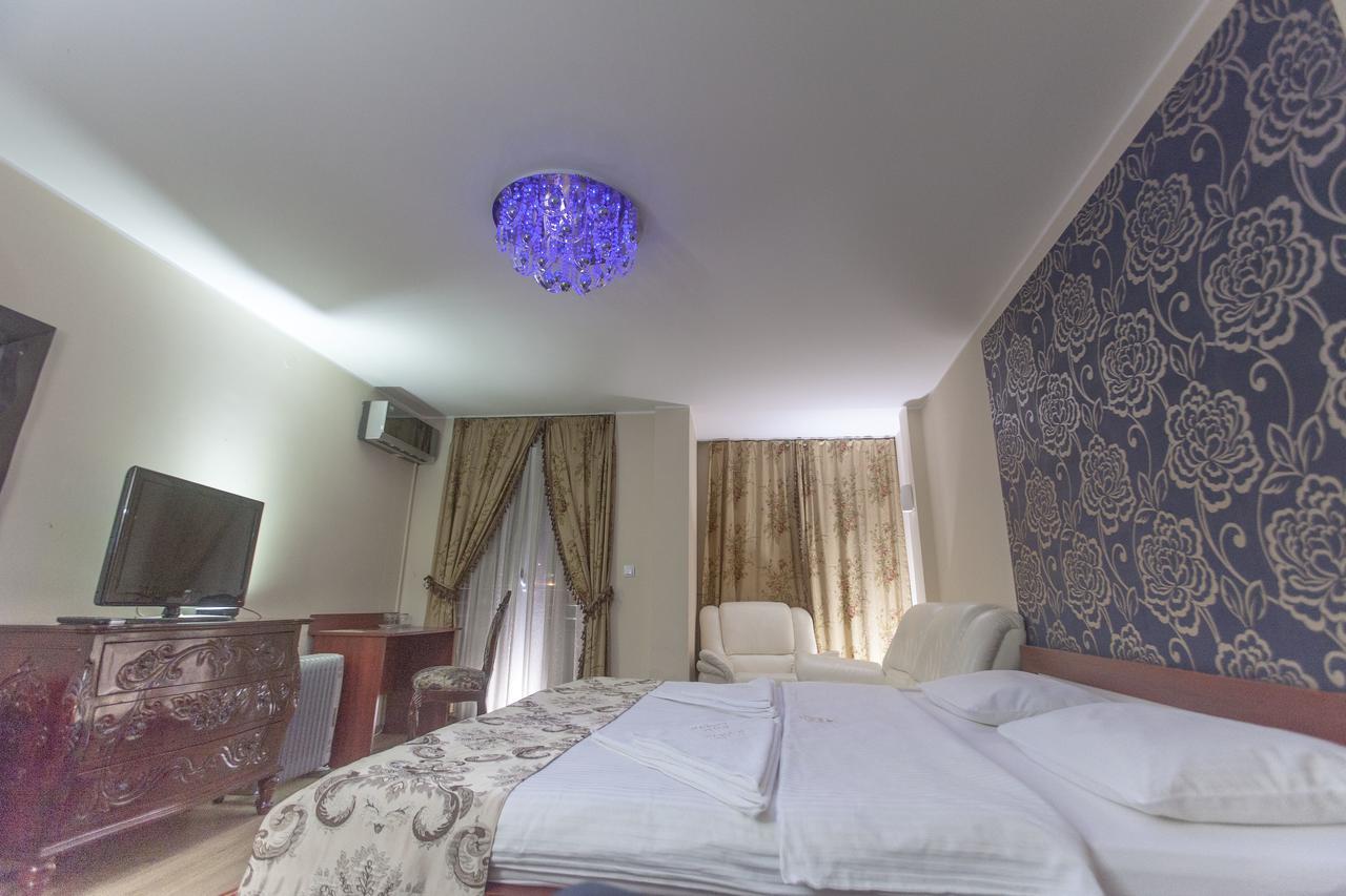 B&B Agusevic Нови-Пазар Экстерьер фото